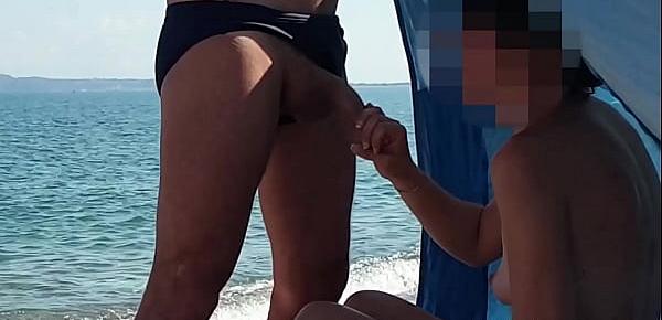  Risky Public Blowjob on the Beach with Cumshot - MissCreamy